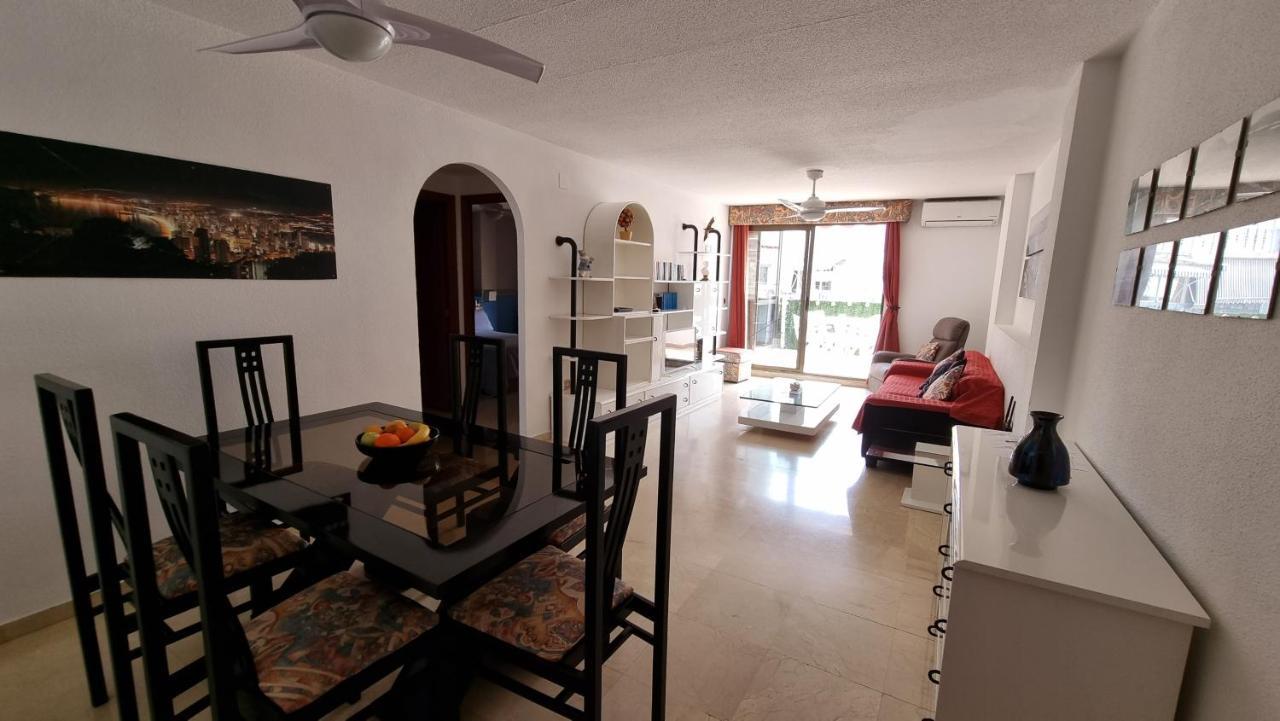Atico Con Terraza Y 2 Habitaciones En Casco Antiguo Benidorm Exterior foto
